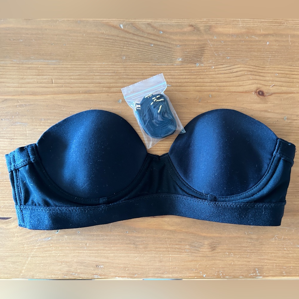 PEPPER STRAPLESS BRA